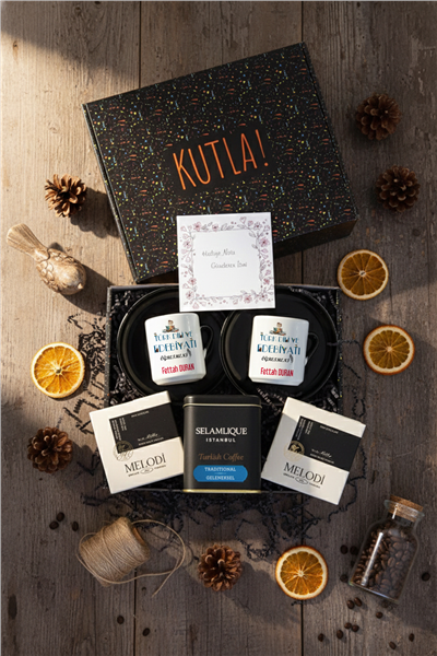 Türk Dili ve Edebiyatı Öğretmeni Hediye Kutusu - Kişiye Özel Türk Kahvesi Fincanı 2 Adet, Türk Kahvesi, Melodi Çikolata 2 adet