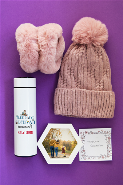 Türk Dili ve Edebiyatı Öğretmeni Hediye Kutusu - Kişiye Özel Dijital Göstergeli Termos, Kulaklık, Bere, Altıgen Fotoğraf Çerçevesi