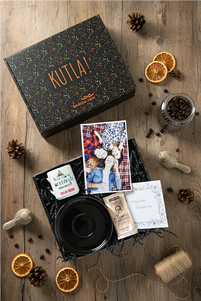 Türk Dili ve Edebiyatı Öğretmeni Hediye Kutusu - Kişiye Özel Türk Kahvesi Fincanı, Türk Kahvesi 6 Gr, Fotoğraf 1 Adet