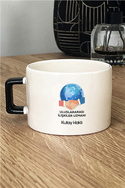 Uluslararası İlişkiler Uzmanı Kişiye Özel Lüks Fincan