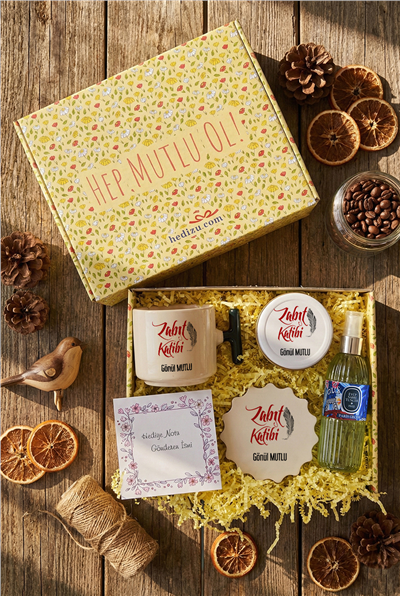 Zabıt Katibi Hediye Kutusu - Kişiye Özel T Kupa, Kolonya, Bardak Altlığı, Mum