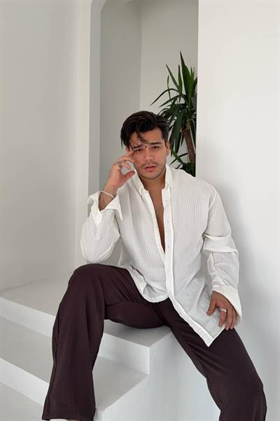 Beyaz Çizgili Oversize Gömlek