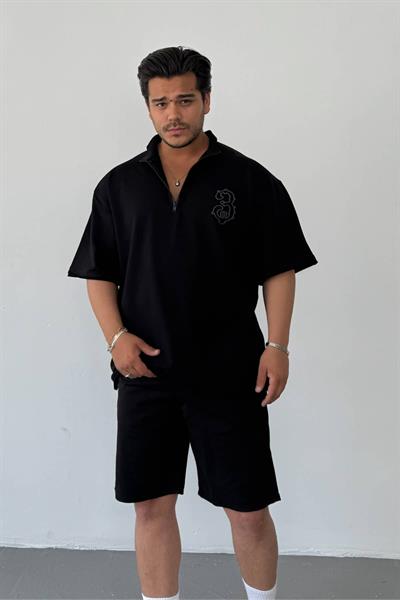 Siyah Sırt Detaylı Oversize T-shirt