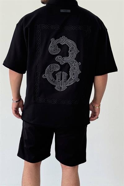 Siyah Sırt Detaylı Oversize T-shirt