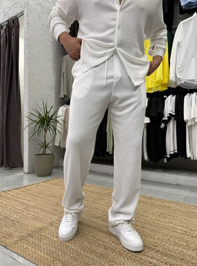 Buruşuk Kumaş Regular Fit Pantolon Beyaz