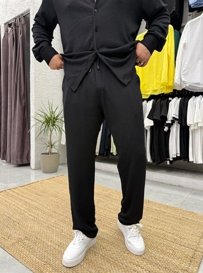 Buruşuk Kumaş Regular Fit Pantolon Siyah