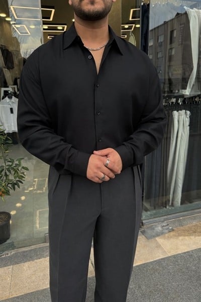 Oversize Yırtmaçlı Gömlek Siyah