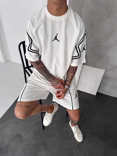 BEYAZ BİYE JORDAN ŞORTLU TAKIM