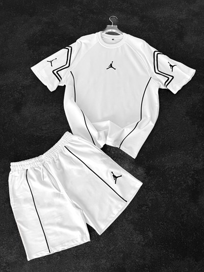 BEYAZ BİYE JORDAN ŞORTLU TAKIM