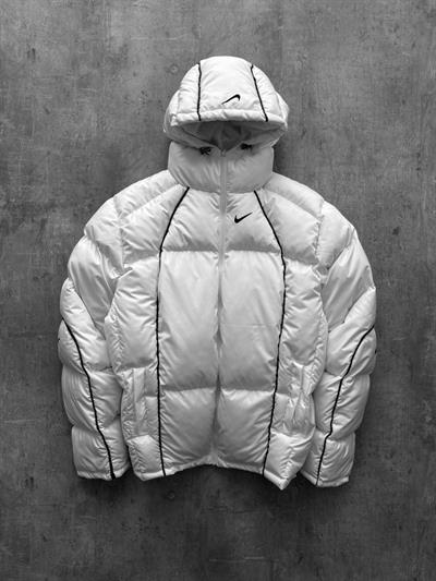 Beyaz Biyeli Nike Mont