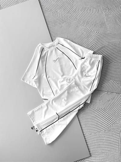 BEYAZ BOŞ NİKE TAKIM