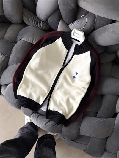 BEYAZ CHAMPİON TRİKO HIRKA
