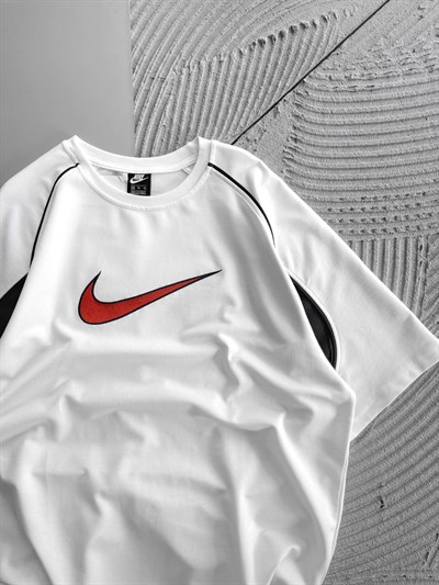 BEYAZ GARNİ NİKE TSHİRT