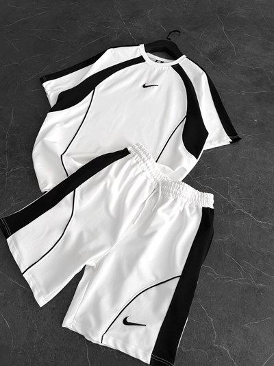 BEYAZ GARNİ ŞORTLU NİKE TAKIM
