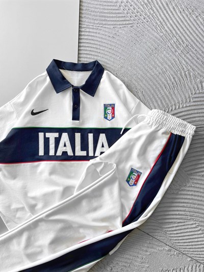 BEYAZ İTALİA TAKIM