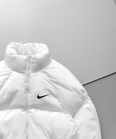 Beyaz MR Nike Mont