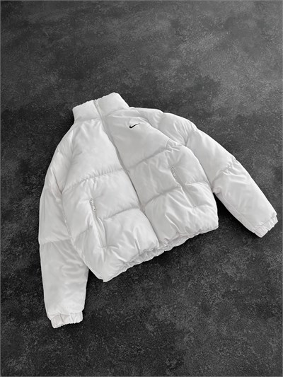 BEYAZ NİKE PUFFER MONT