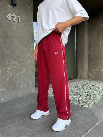 BORDO ARABİYELİ NİKE EŞOFMAN