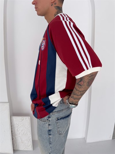 ÇİZGİLİ BAYERN TSHİRT