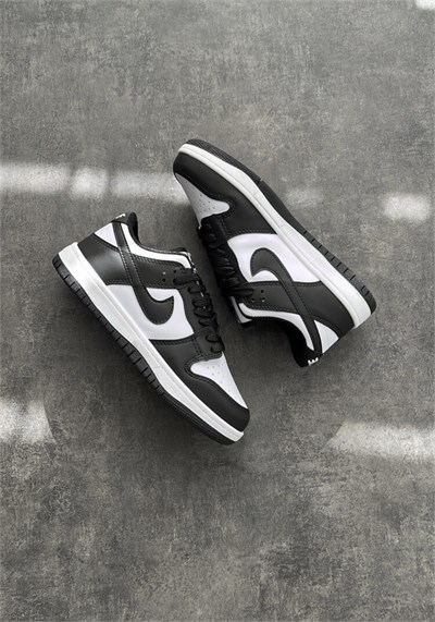 DUNK LOW PANDA