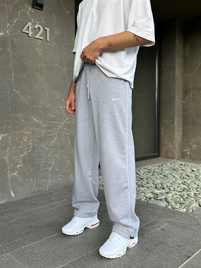 GRİ ARABİYELİ NİKE EŞOFMAN