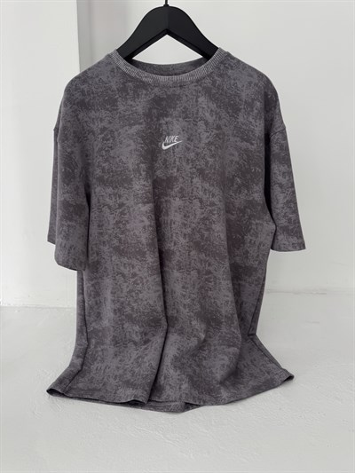 GRİ BATİİK NİKE TSHİRT
