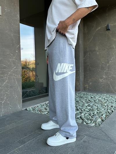 GRİ YAN NİKE EŞOFMAN