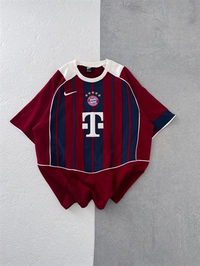 KESİK BAYERN TSHİRT