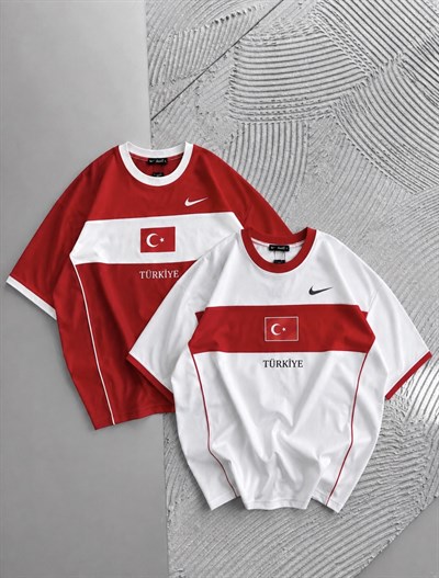 KIRMIZI ORTA ŞERİT TÜRKİYE TSHİRT