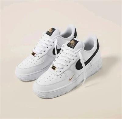 NİKE AİR FORCE 1 ESSENTİAL