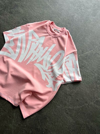 PEMBE KARMAŞIK DESENLİ TSHİRT