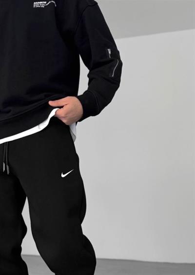 Siyah Baskı Logo Nike Eşofman