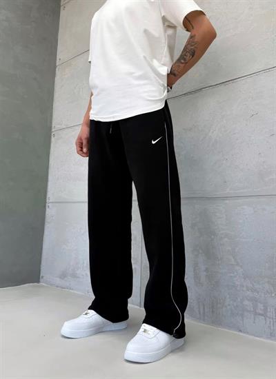 Siyah Dikey Nike Eşofman