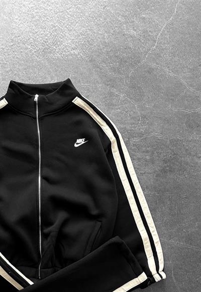 Siyah Hasır Nike  Takım