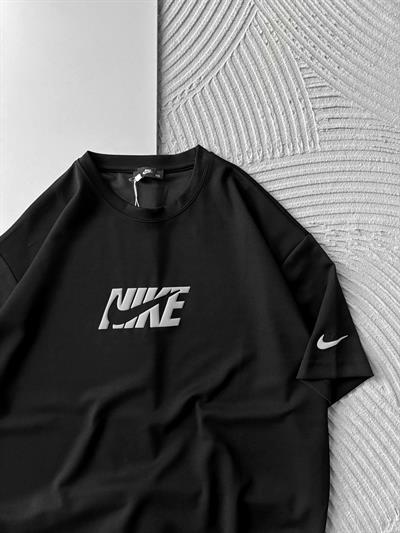 SİYAH ORTA BOŞ NİKE TSHİRT