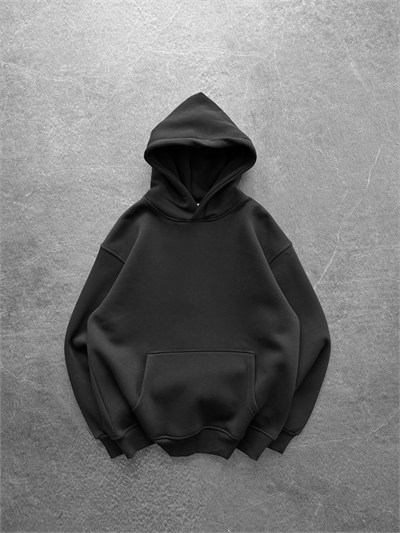 SİYAH PULLU KANAT SWEAT