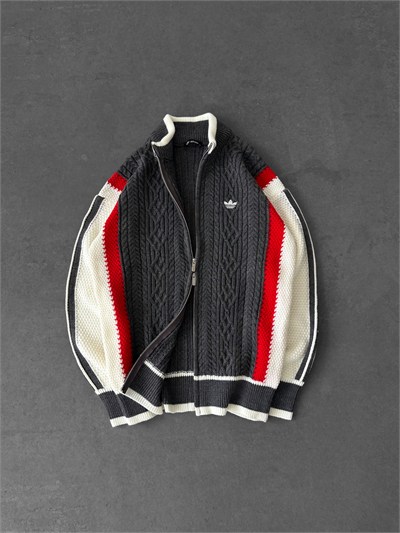 GRİİ ADİDAS TRİKO HIRKA