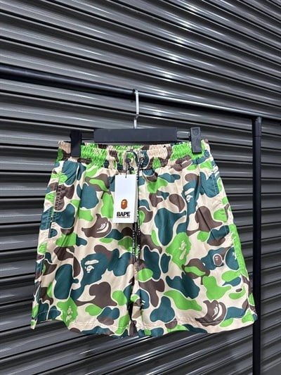 YEŞİL BAPE  DENİZ ŞORTU