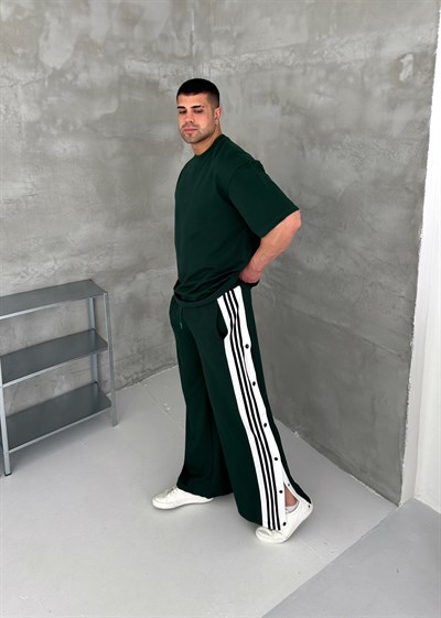 YEŞİL YAN DÜĞMELİ TAKIM