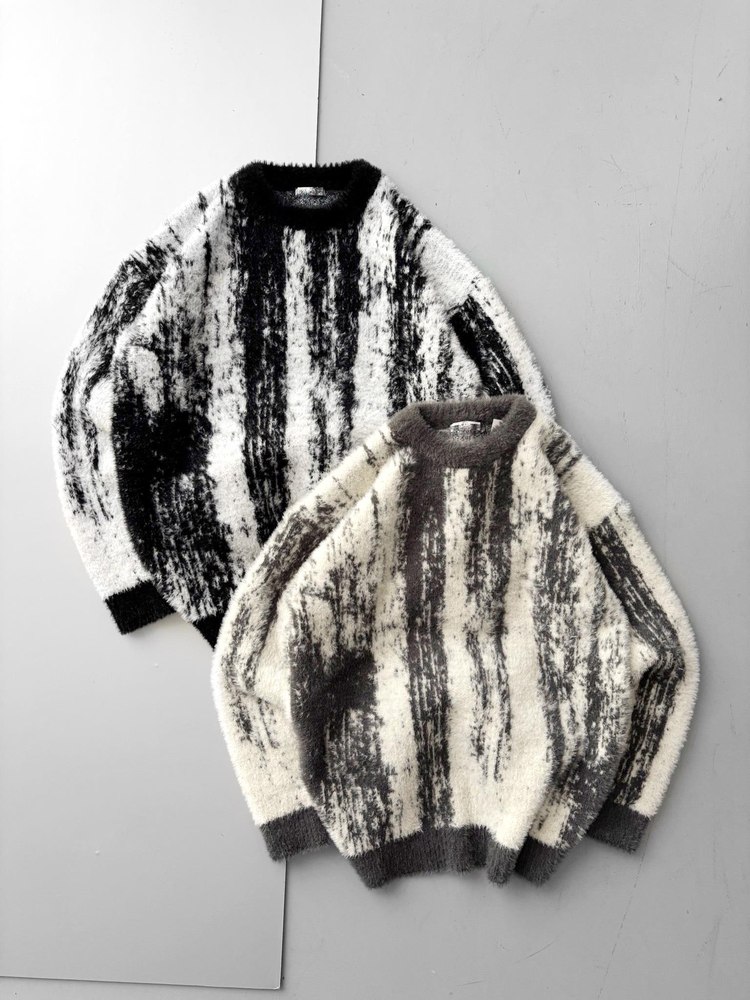 Sweatshirt & Baggy Style - Zara Kazak