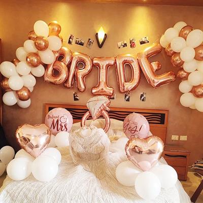 Bride To Be Partisi Otel Odası