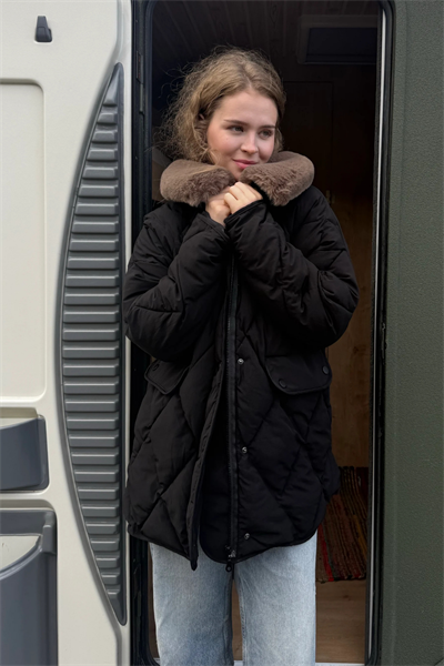 Cozy Mont - Siyah