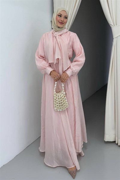 Linda Elbise - Pembe