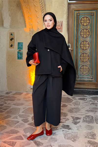 Ruba Kaban - Siyah