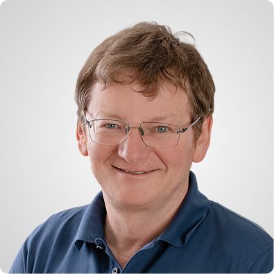 Dr. Ralf Oettmeier
