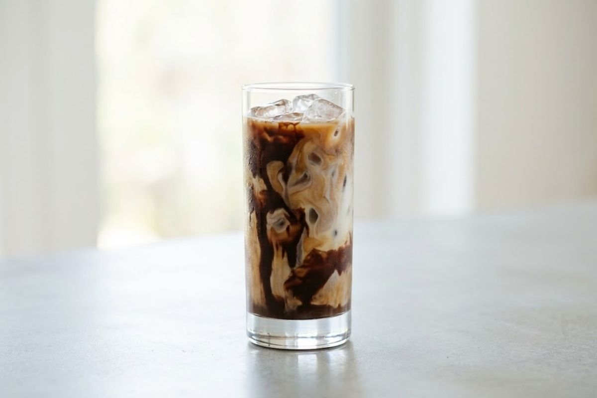 evde çikolatalı soğuk kahve,ice chocolate mocha tarifi,mocha soğuk kahve nasıl yapılır,çikolatalı kahve tarifi,soğuk kahve,çikolatalı soğuk kahve isimleri,kahve ekstraksiyonu,barista teknikleri