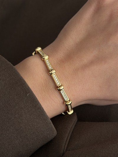 Zirkon Taş Detaylı Geometrik Gold Bileklik