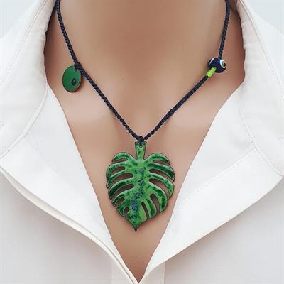 Monstera Kolye Yeşil Nazarlıklı