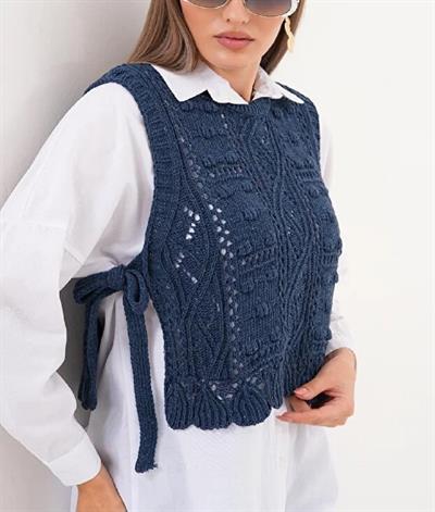 Hipatu Kuşaklı Ponponlu Süveter (1660)