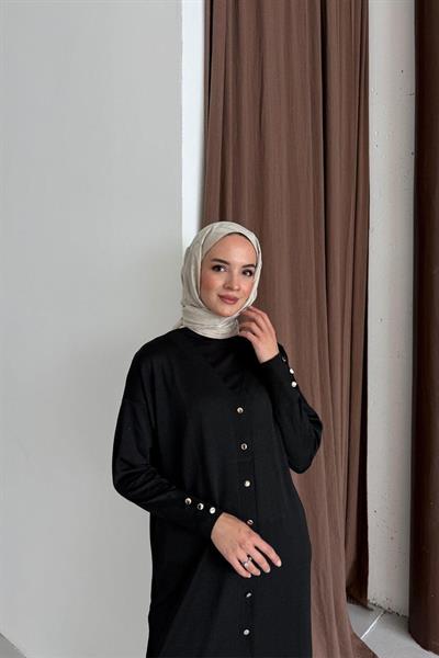 KOL MANŞETİ DÜĞMELİ UZUN HIRKA